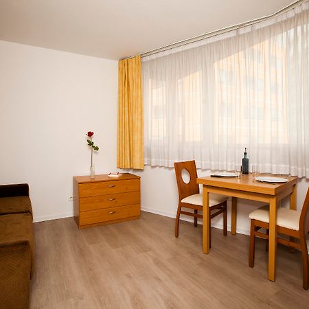 Sejours & Affaires Montreuil Saint Mande Aparthotel Exterior foto
