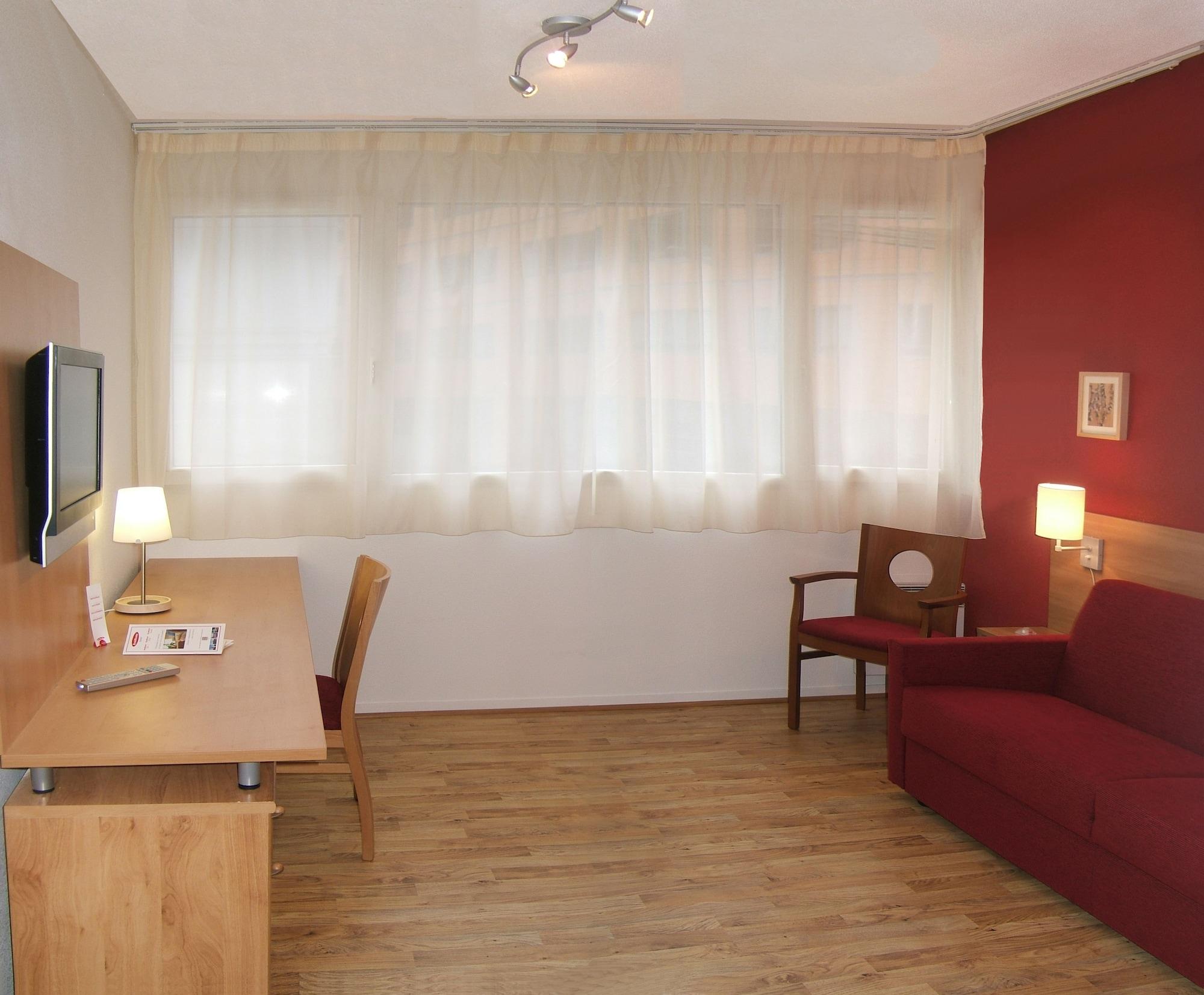 Sejours & Affaires Montreuil Saint Mande Aparthotel Exterior foto