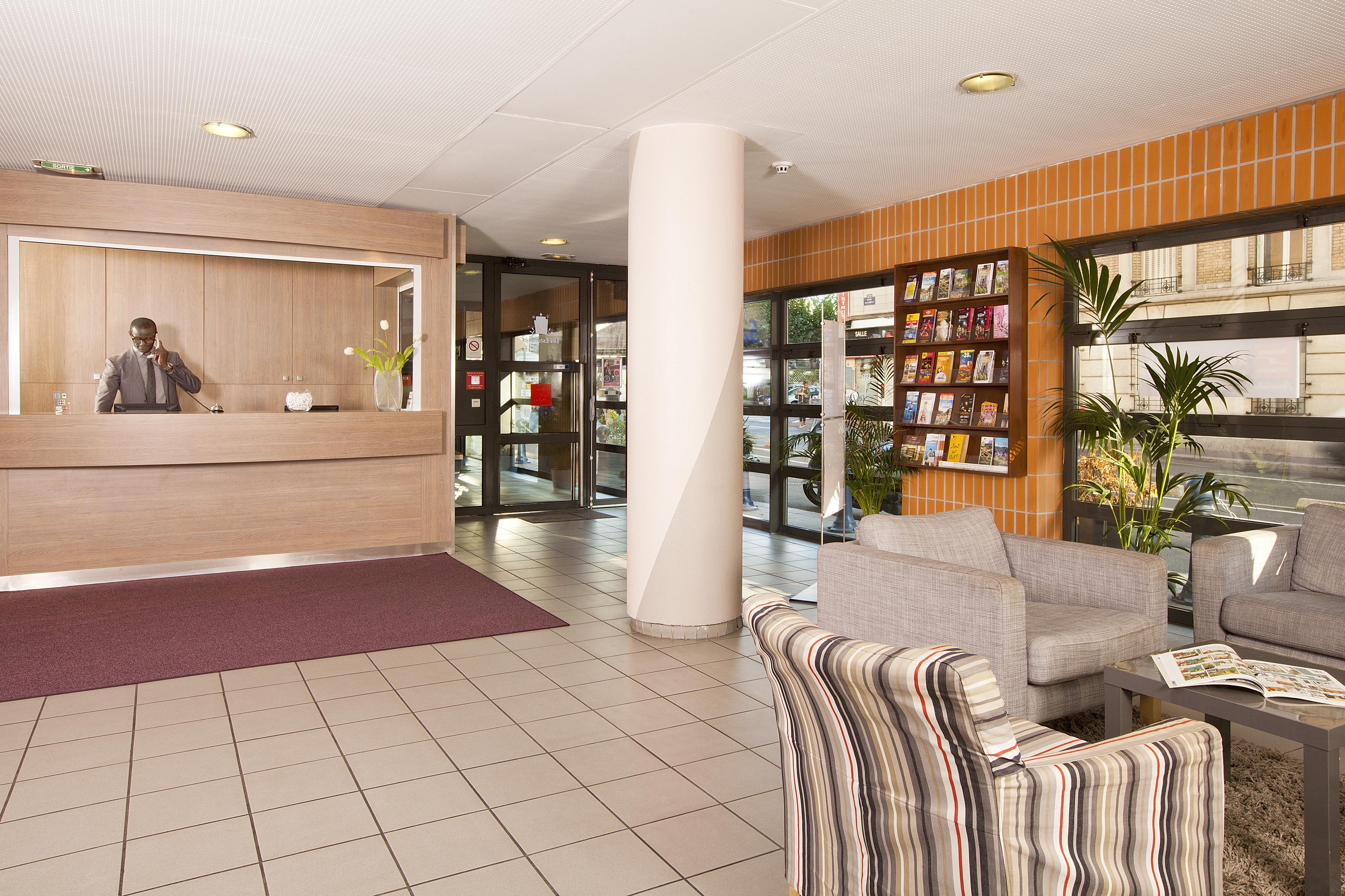 Sejours & Affaires Montreuil Saint Mande Aparthotel Exterior foto